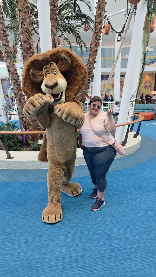 Gabby con Alex de Madagascar